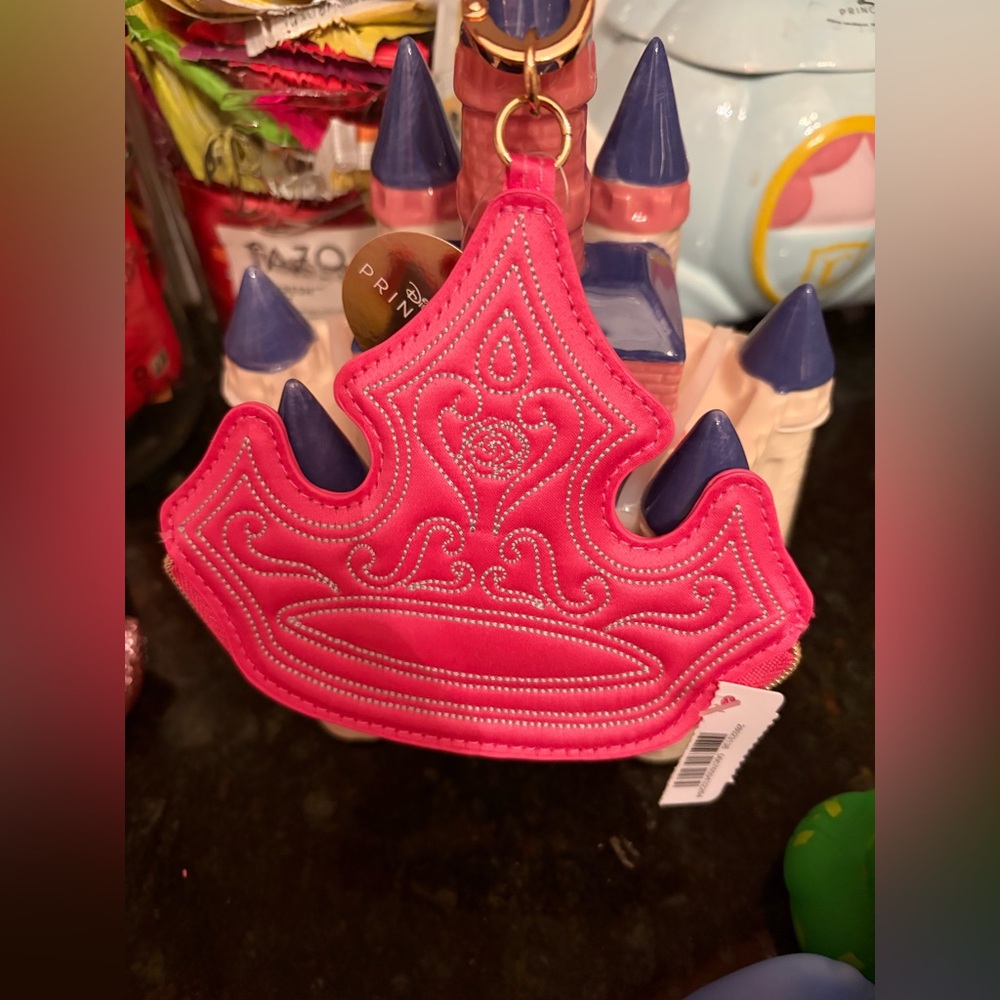Bath and body works Aurora crown change purse